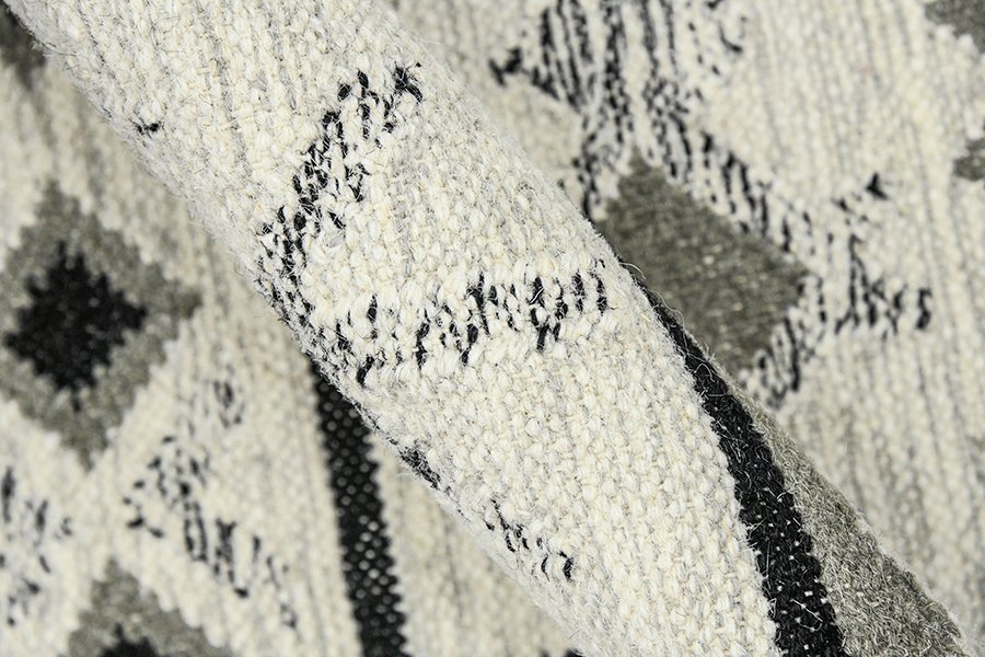 Artifacts IVORY Main Image