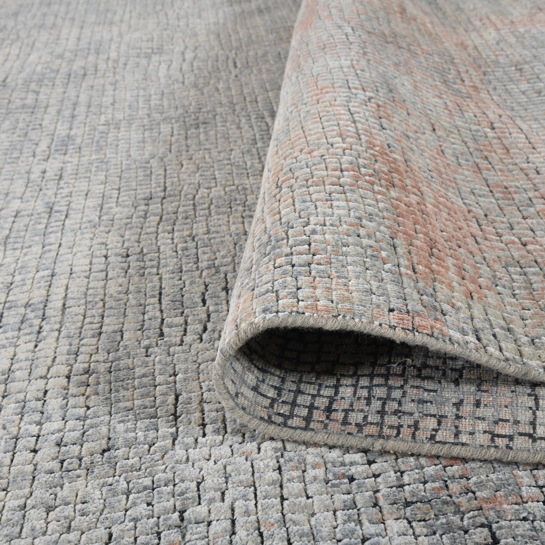 EMERALD-EME-96-TITANIUM Main Image