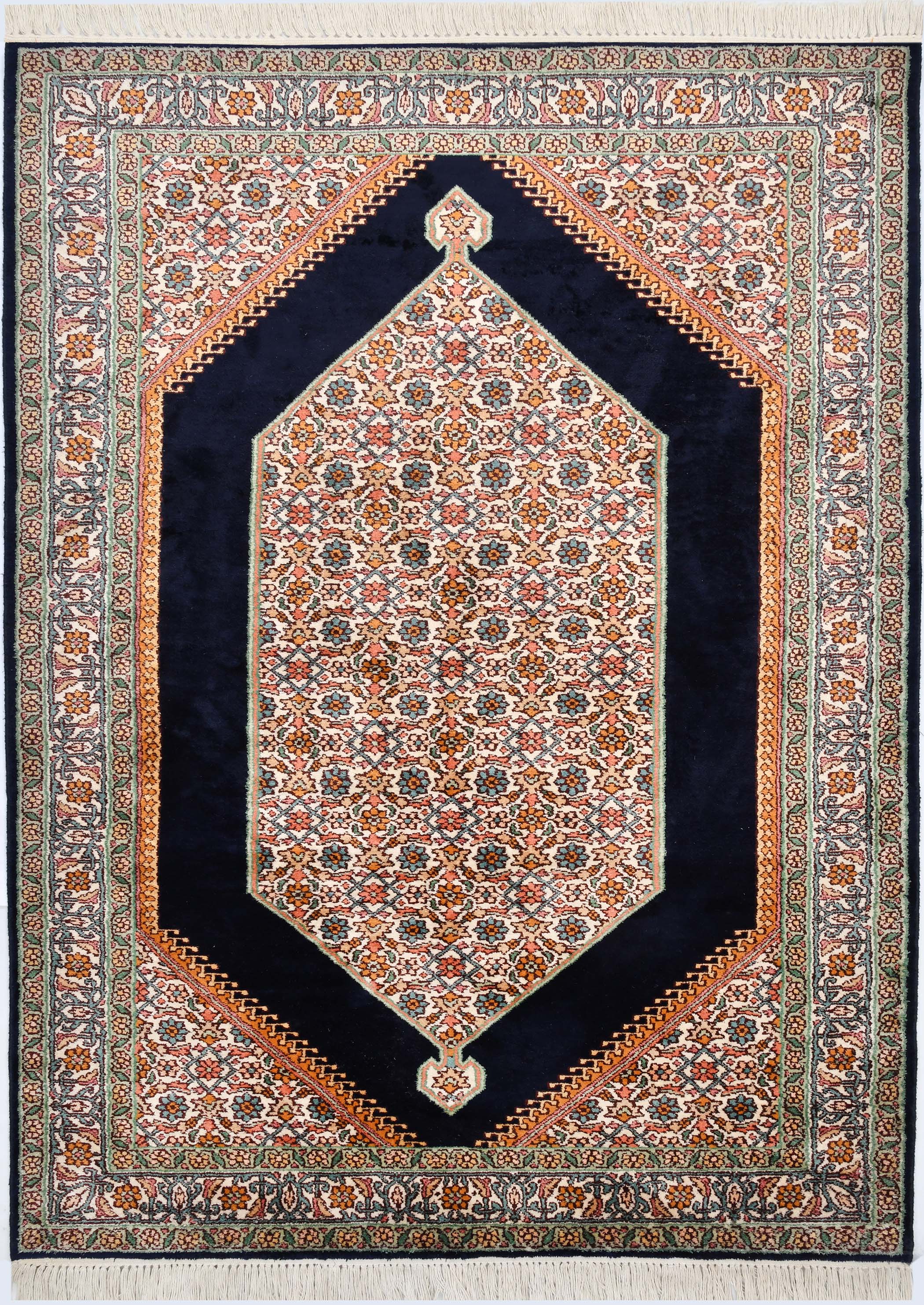 GULMARG GUL-42 BLACK IVORY Main Image