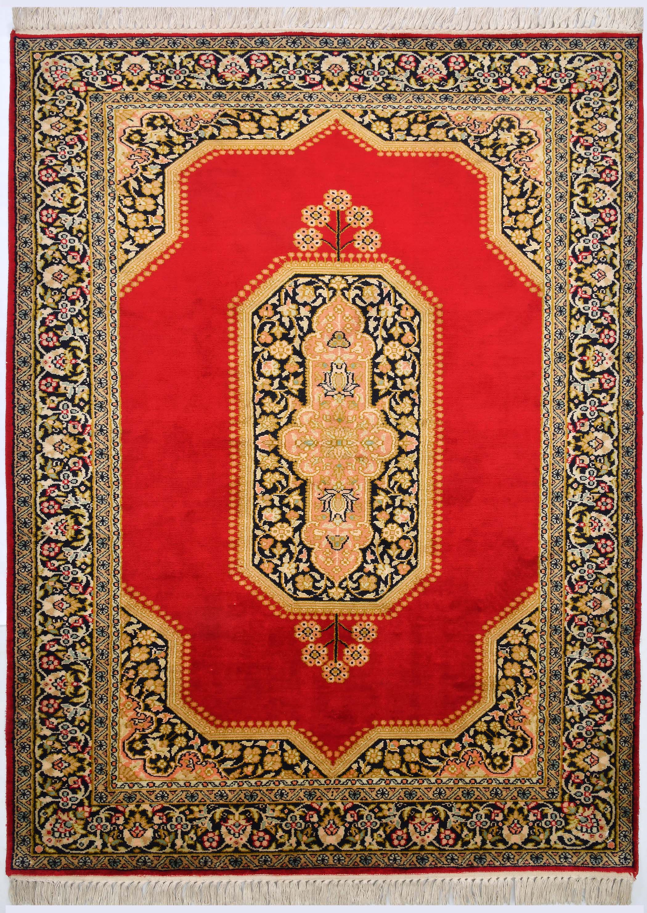 GULMARG GUL-48 RED BLACK Main Image