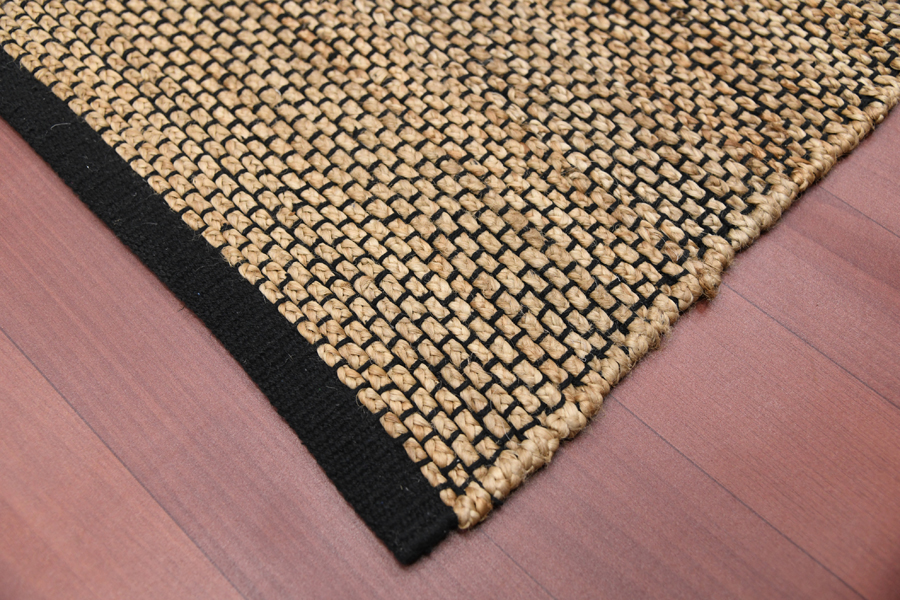 Hamlet Black Main Image