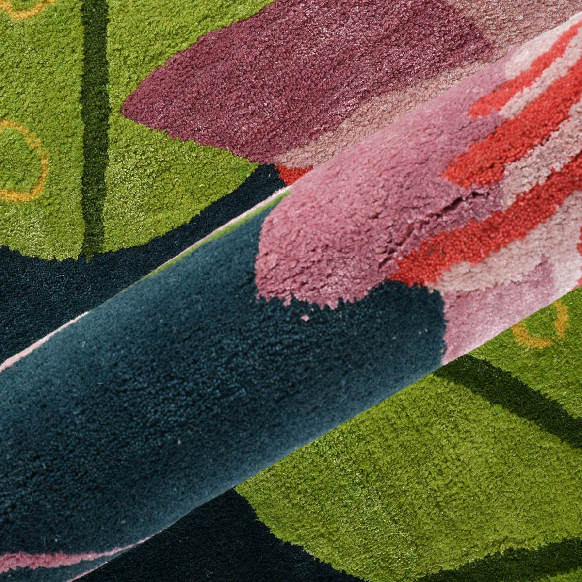 Lily Ponds LIL-3 BLUE Main Image