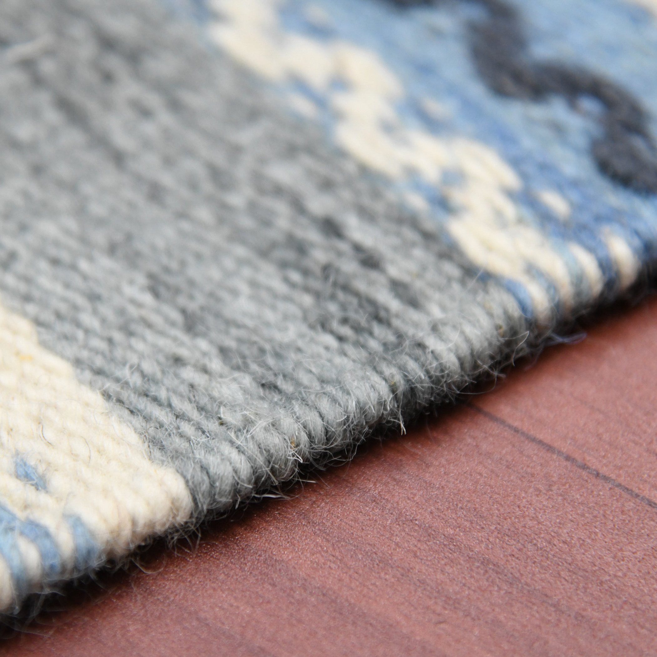 MONTE MON-2 WHITE BLUE Main Image