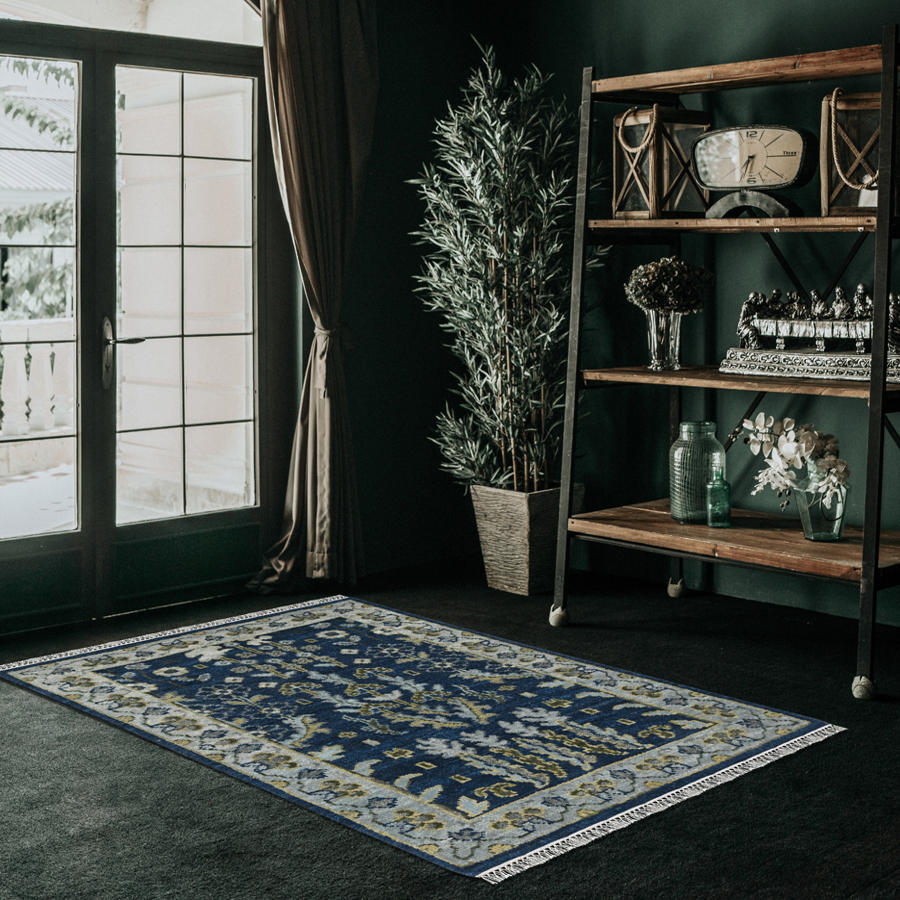 Nuit Arabe Blue Sapphire White Ice Main Image